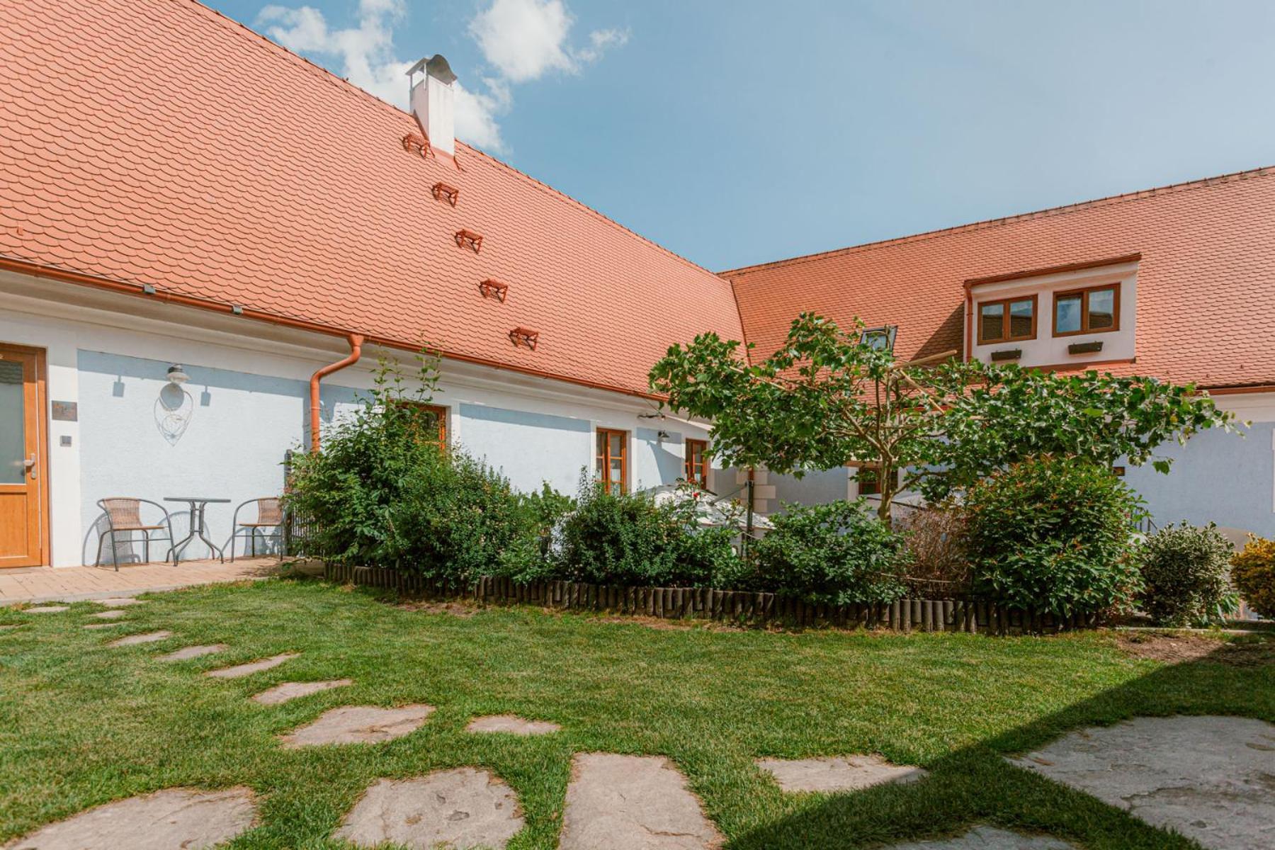 Resort Mlyn Karolinka Vranov nad Dyjí Exteriör bild